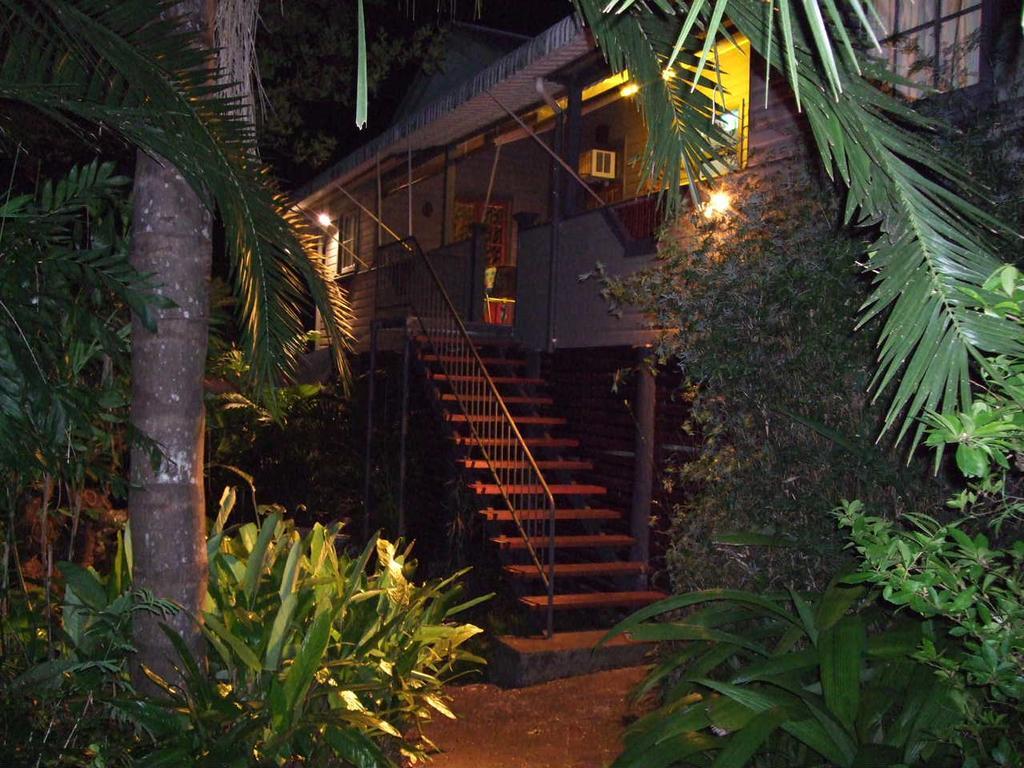 Grey Gum Lodge Nimbin Exterior photo